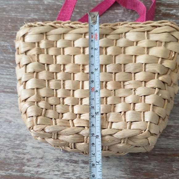 Floral Woven Mini Bag with Pink Handle - Picture 4 of 5